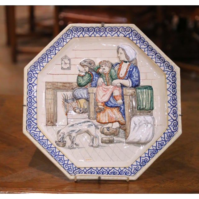 Late 19th Century 19th Century French Hb Quimper Faience Octagonal Wall Platter or Serving Tray For Sale - Image 5 of 10