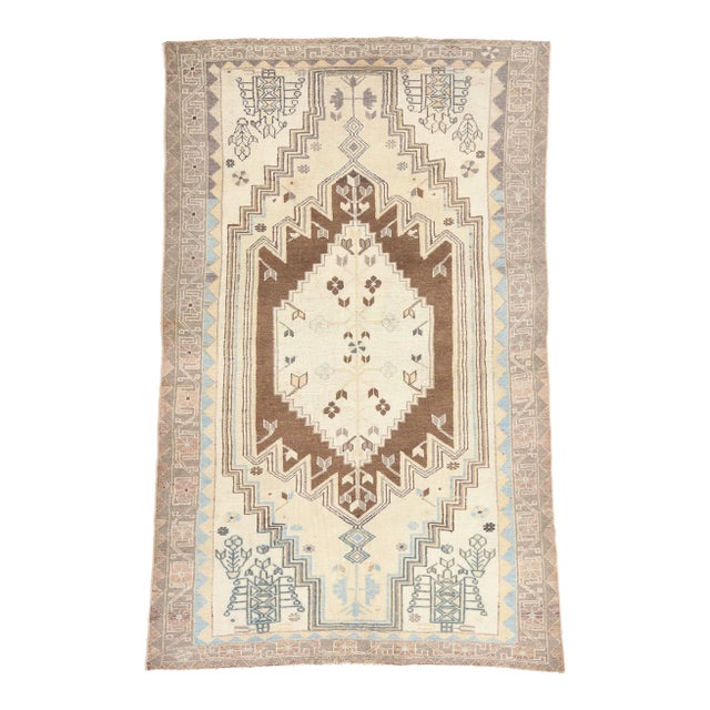 Late 19th Century Persian Malayer Rug, 04'00 X 06'05 For Sale