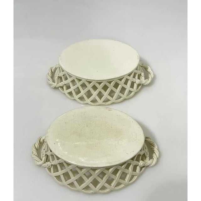 Beige 18th Century English Creamware Baskets and Plates, Set of 8 For Sale - Image 8 of 9