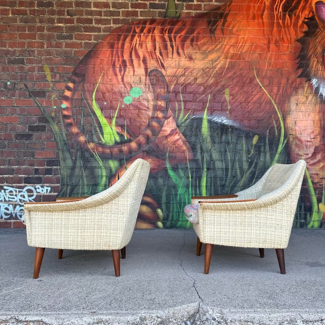 Pair of Mid Century Danish Modern Lounge Chairs For Sale - Image 4 of 11