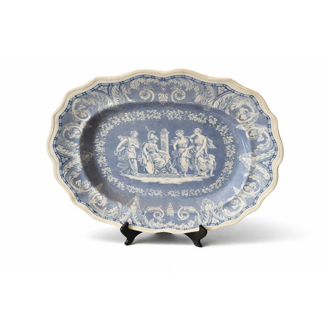 English Antique Early 19th Century English Traditional Etruscan Platter For Sale - Image 3 of 9