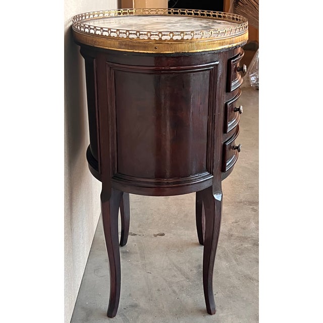 19th Century Bouillotte Louis XVI Style, Oval Shaped Bronze and Mahogany Table For Sale - Image 4 of 13