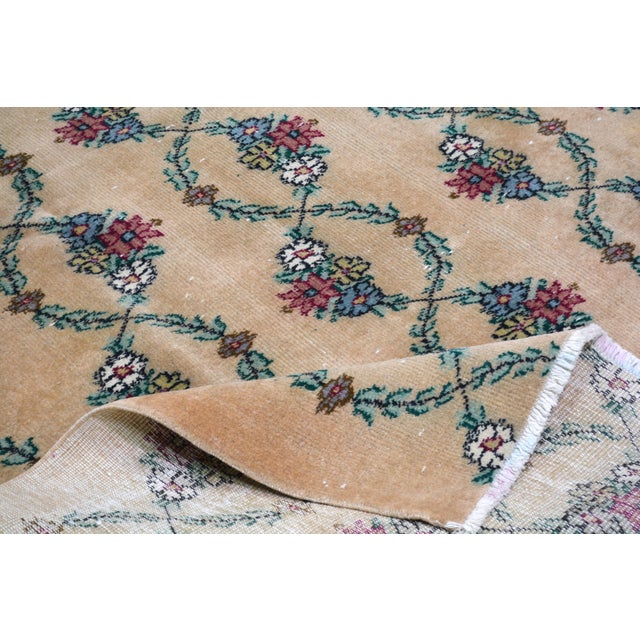 Vintage Turkish Anatolian Hand Knotted Wool Rug,5'1"X8'1" For Sale In New York - Image 6 of 6