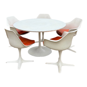 1960s Burke Tulip Table and 5 Chairs