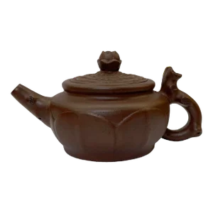Chinese Handmade Yixing Zisha Clay Teapot With Artistic Accent