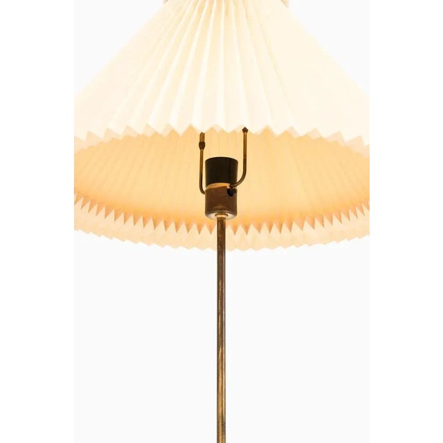 Table Lamp in Brass, 1960s For Sale - Image 3 of 9