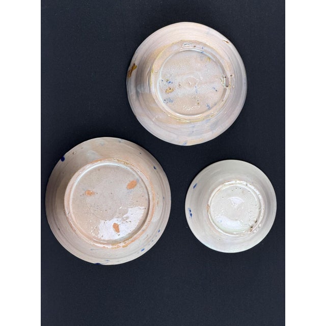 Blue Spanish Granada Blue and White Majolica Fajalauza Bowls, 19th Century, Set of 3 For Sale - Image 8 of 9