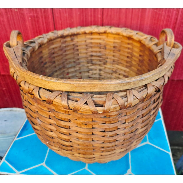 Antique Hand-Woven Wood Splint Swing-Handle Basket For Sale - Image 4 of 6