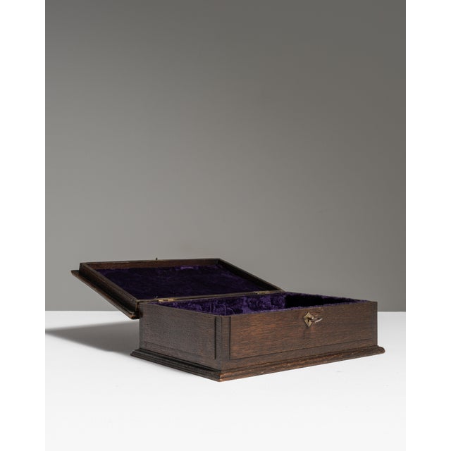 1900s French Dark Brown Renaissance Carved Wood Box For Sale - Image 10 of 15
