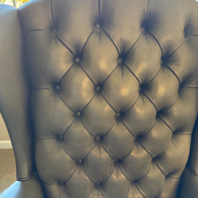 Transitional Vintage Large Swivel Leather Executive Office Chair For Sale - Image 3 of 8