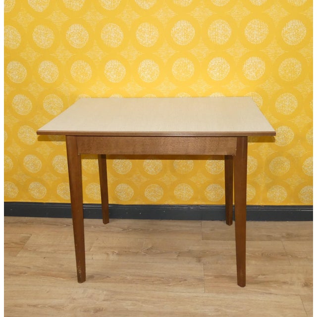 Simple chic! Sturdy little, simply rectangular kitchen table Ideal for small kitchens! The straight lines without any...