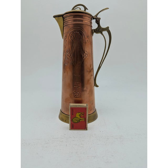 Classic Art Nouveau Serving Jug in Copper and Brass, Germany, 1900 For Sale - Image 6 of 11