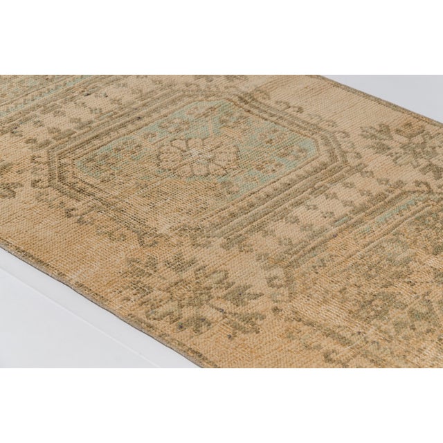 1960s Eart Tones Oushak Vintage Runner For Sale - Image 5 of 9