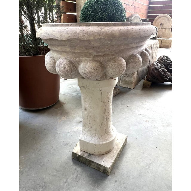 18th Century Italian Holy Water Font in Carved Marble For Sale - Image 9 of 18