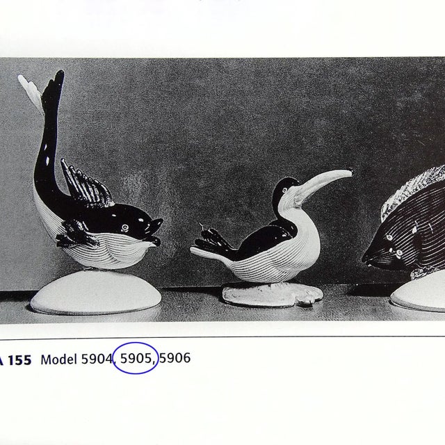 Vintage Murano Dino Martens Black White Stripes Gold Leaf Base Italian Art Glass Bird Figure Sculpture For Sale In Orlando - Image 6 of 7