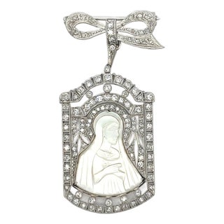 Vintage 18k Gold Hand-Carved Mother of Pearl Virgin Mary Diamond Pendant/Brooch For Sale