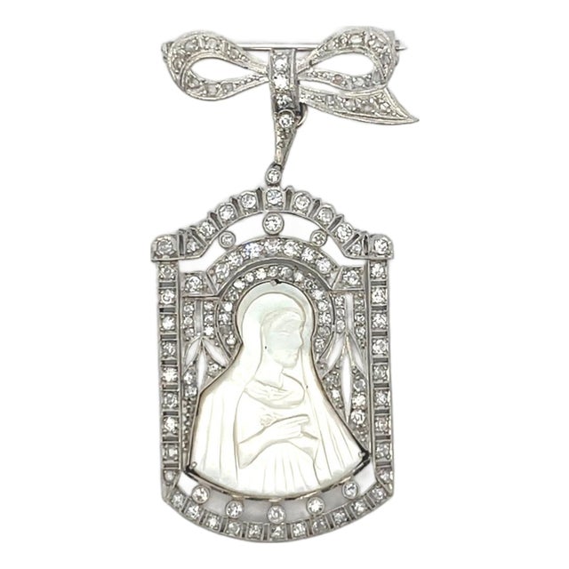 Vintage 18k Gold Hand-Carved Mother of Pearl Virgin Mary Diamond Pendant/Brooch For Sale