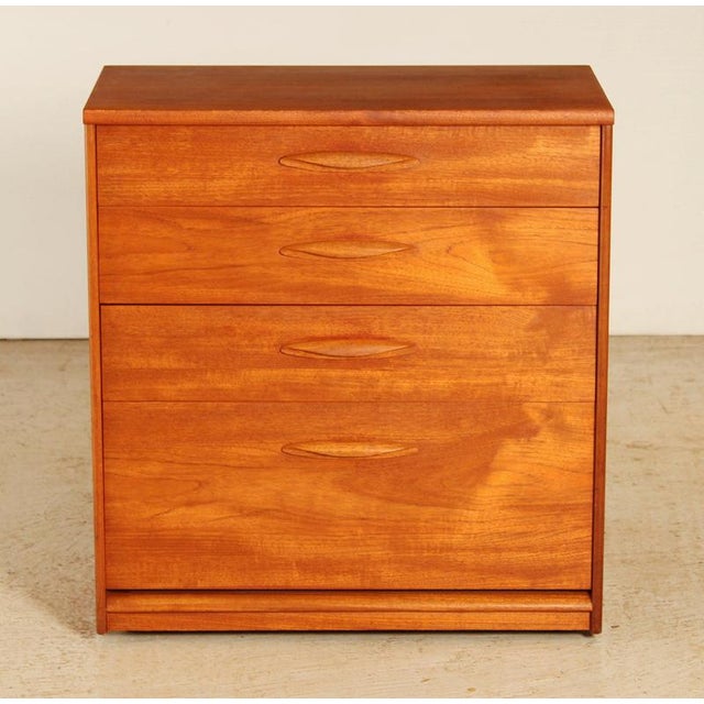 Mid-Century Teak Chest of 4 Drawers on Casters from Austinsuite, 1960s For Sale - Image 11 of 11