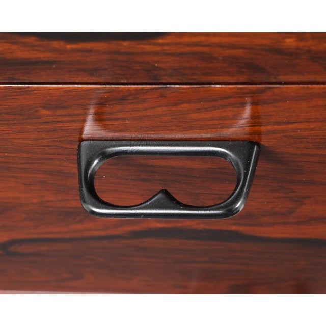 Jack Cartwright for Founders Brazilian Rosewood Credenza For Sale - Image 9 of 16