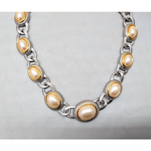 Silver Vintage 1990s Signed Monet Rhodium Plated Faux-Pearl Link Collar Necklace For Sale - Image 8 of 11