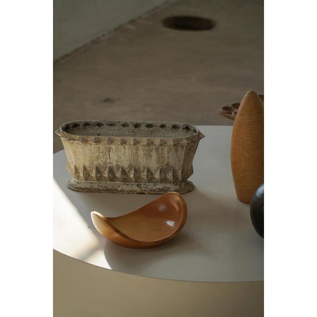 French Patinated Iron Jardinière, 1900-1920 For Sale - Image 10 of 18