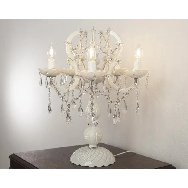 Last piece! A special occasion to furnish your home with a unique piece of Italian design. White murano glass table lamp...