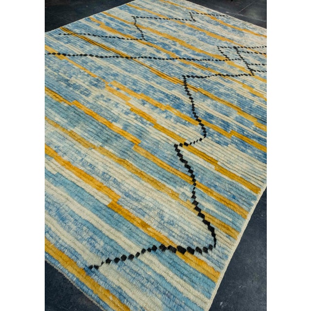 Turkish Turkish Tulu Handmade Rug 8'3" x 11'5" #18532 For Sale - Image 3 of 8