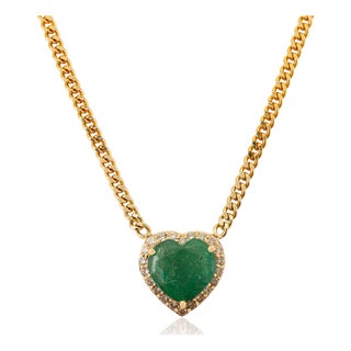14k Yellow Gold 1.29Ct Heart-Shaped Natural Emerald & Diamond Pendant Necklace For Sale