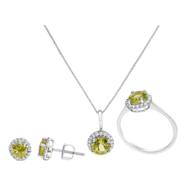 10K White Gold Green Peridot and 3/8 Cttw Diamond Halo Jewelry Set (Earrings, Pendant & Ring) For Sale