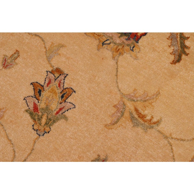 1990s Shabby Chic Ziegler Beige Gray Hand-Knotted Wool Rug - 8'1'' X 10'2'' For Sale - Image 5 of 8