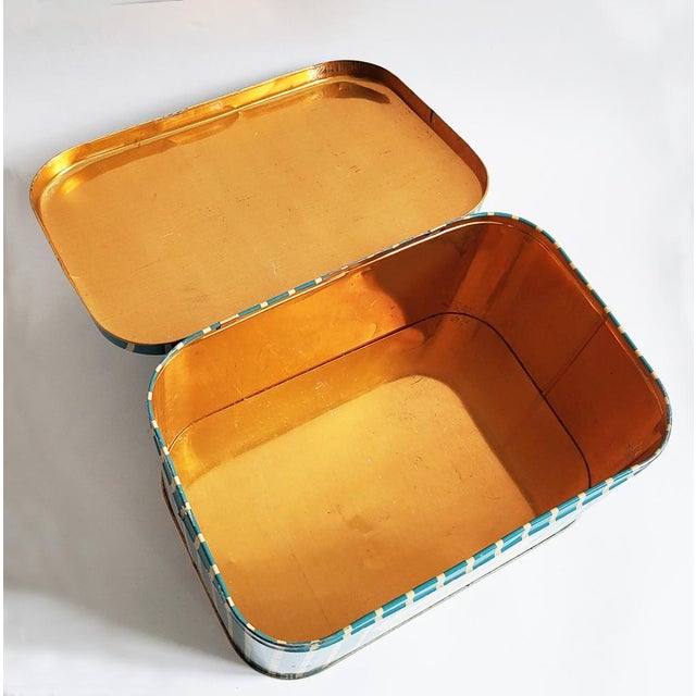 Mid-Century Modern Striped Candy Manufacturers Tin-Box, 1950s For Sale - Image 6 of 14