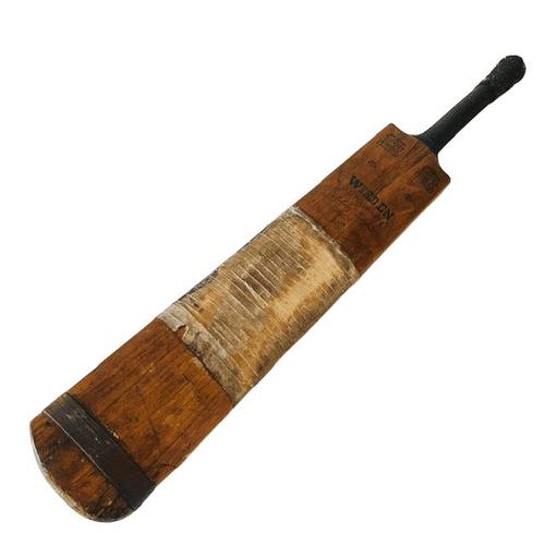 Vintage Cricket Bat Wisden Grip with Gold Seal, 1930s For Sale - Image 3 of 13