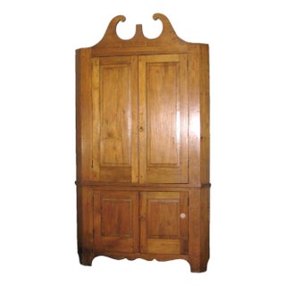 20th Century Early American Solid Cherry Corner Storage Cabinet For Sale