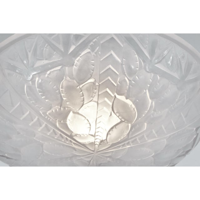 French Art Deco Geometric Floral Pendant Light by Viarmé - 1930s For Sale - Image 9 of 11