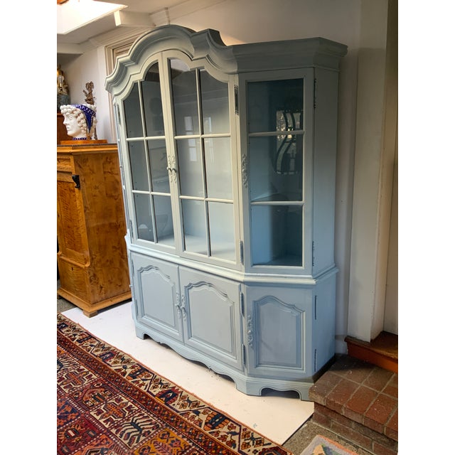 Vintage French Style Painted Display Cabinet For Sale - Image 4 of 11