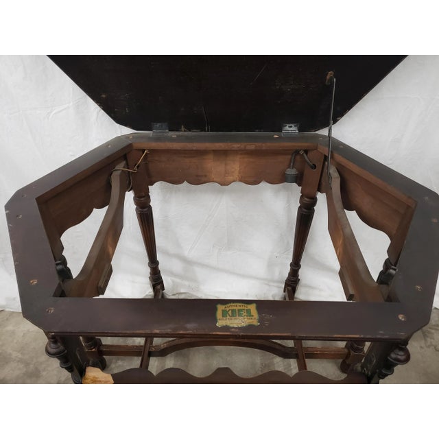 1920s Antique 1920s Atwater Kent Golden Voiced Radio Table by Kiel For Sale - Image 5 of 12