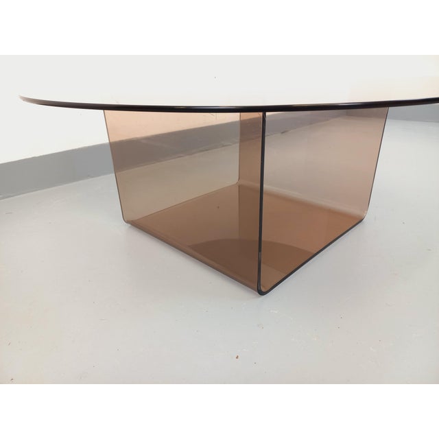 Glass Vintage Round Coffee Table in Glass and Acrylic Glass, 1970s For Sale - Image 7 of 15