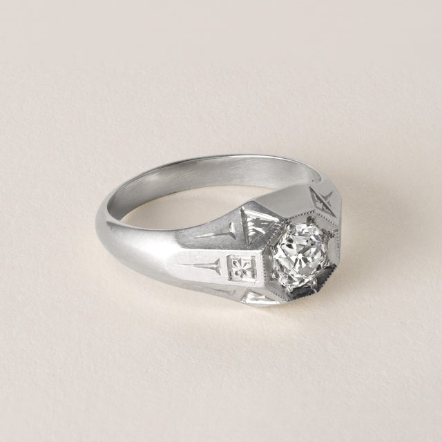 Art Deco Early 20th Century Art Deco 0.70 Carat Old Euro Diamond Hexagonal 20k White Gold Engagement Ring, Size 8.75 For Sale - Image 3 of 7