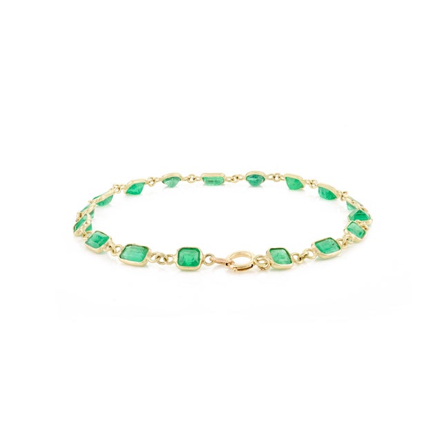 Not Yet Made - Made To Order 5.88 Carat Natural Emerald Stackable Chain Bracelet in 14k Yellow Gold For Sale - Image 5 of 12