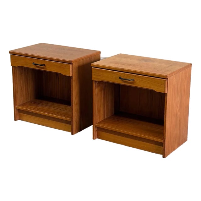 Pair of Danish Mid 20th Century Teak Nightstands Bedside Tables Scandinavian Design For Sale