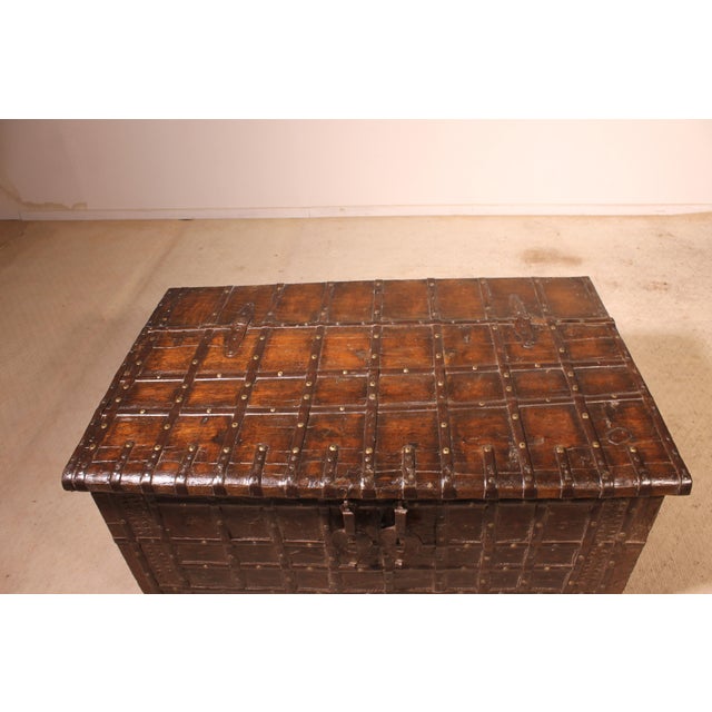 19th Century Indian Rajasthan Chest or Coffee Table For Sale - Image 4 of 10