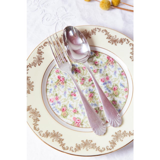 Antique Coquille Tableware for 12 from Christofle, 1900, Set of 24 For Sale - Image 10 of 12