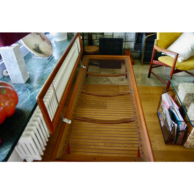 Yellow Minerva Daybed in Teak and Alcantara by Peter Hvidt, 1950s For Sale - Image 8 of 17