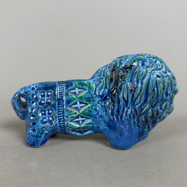 Bitossi Vintage Blue Ceramic Lion Sculpture by Aldo Londi for Bitossi / Flavia Montelupo, 20th Century For Sale - Image 4 of 11