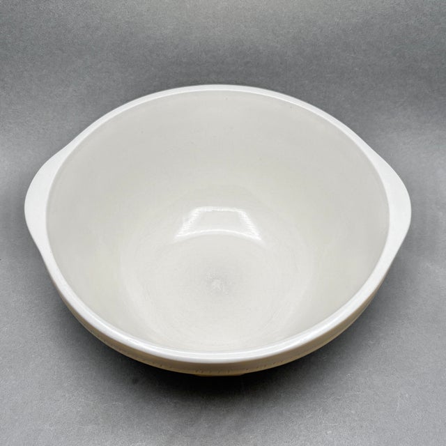 1940s Vintage Cpca California Pottery Yellow Embossed Gripstand Mixing Bowl For Sale - Image 5 of 7