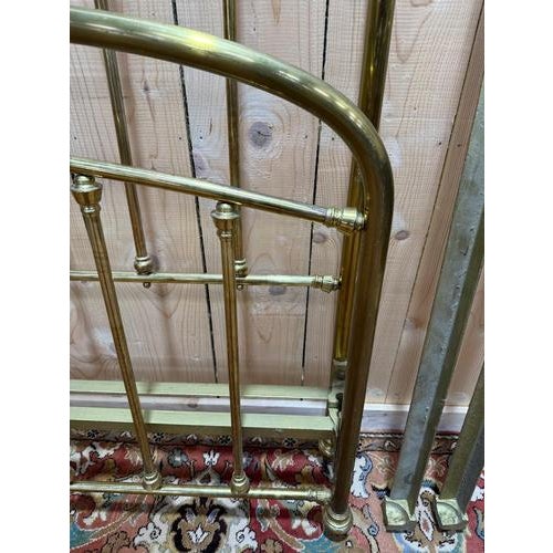 Period: 19th century Style: Napoleon 3rd Condition: Excellent condition Material: Brass Length: 150Width: 200Height:...