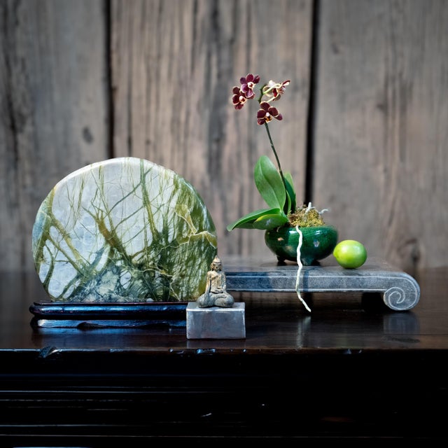 Minimal and refined, this elegant marble riser is a sophisticated way to add dimension to a tabletop display. Shaped from...