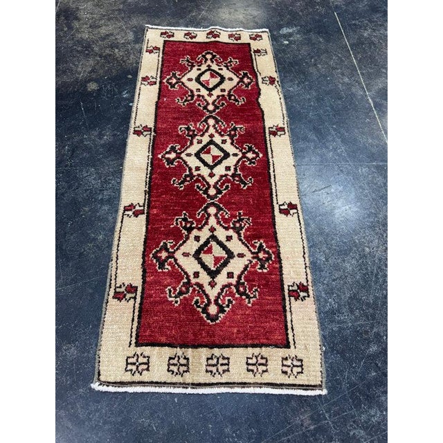 Turkish Yastik Rug 1'4" x 3'4" For Sale - Image 4 of 5