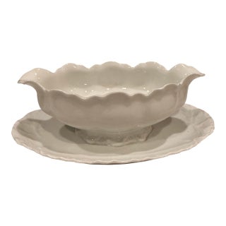 Vintage Haviland White Porcelain Scalloped Gravy Boat With Underplate Saucer For Sale
