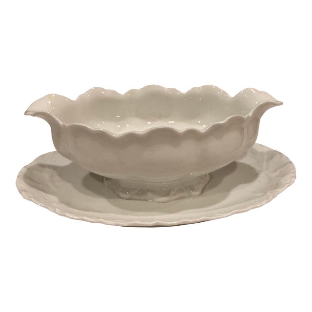 Vintage Haviland White Porcelain Scalloped Gravy Boat With Underplate Saucer For Sale